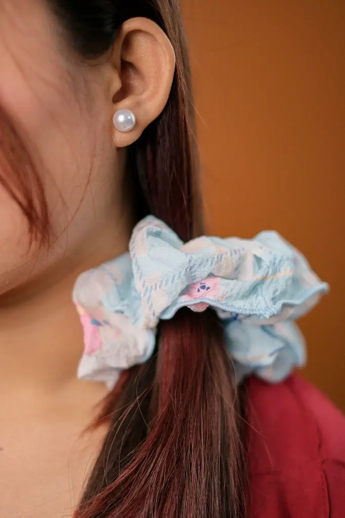 Silk Scrunchies Bands.webp