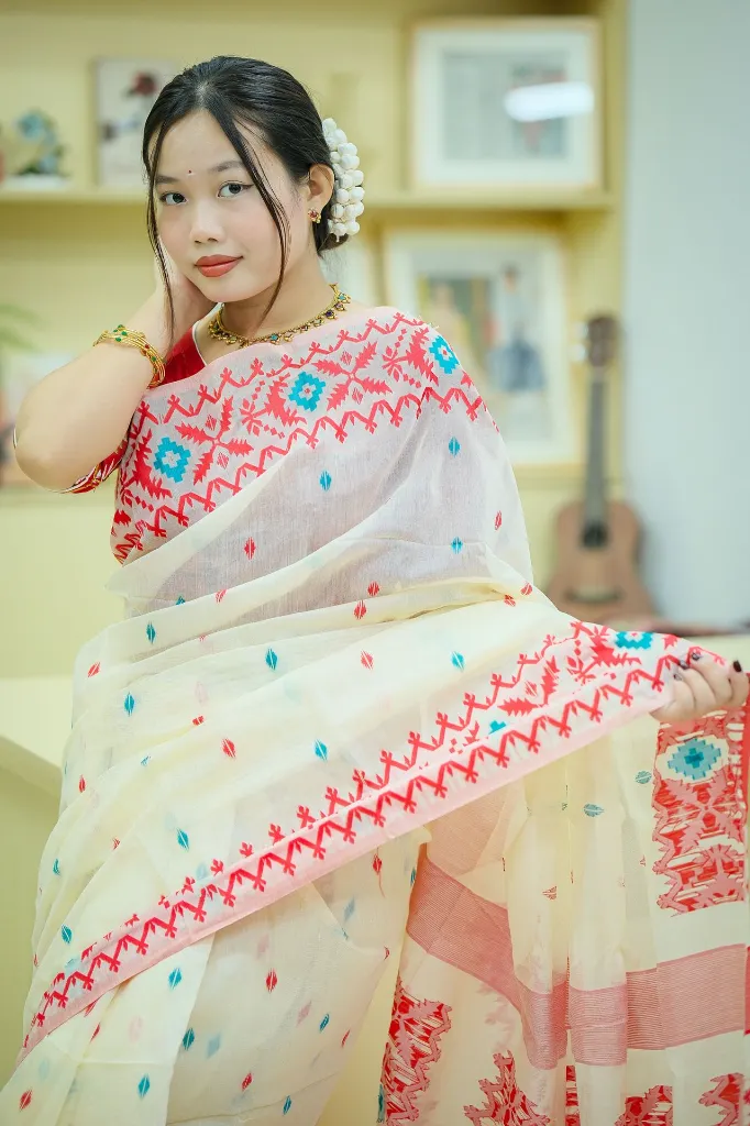 DSCF4870.webp