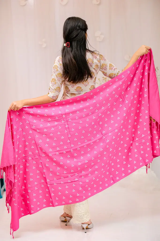 100111250007 (4).webp