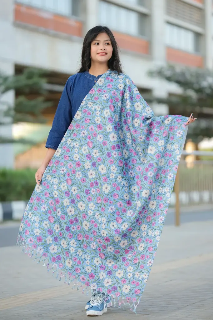 [1003] Sky Blue White Pink Flower Digital Print Viscose Shawl