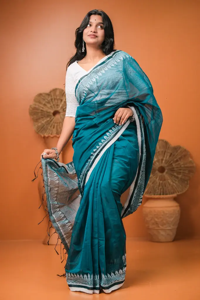 Deep Teal Body White Dots Block Print Sharee