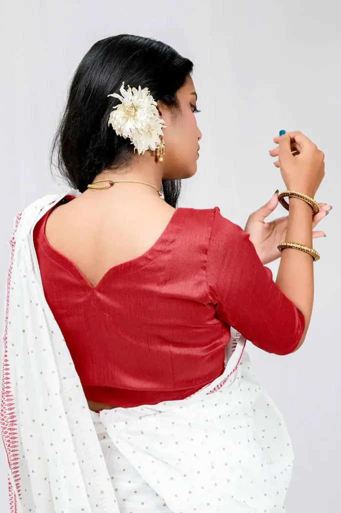 Maroon Pan Pata Neck Tashar Blouse