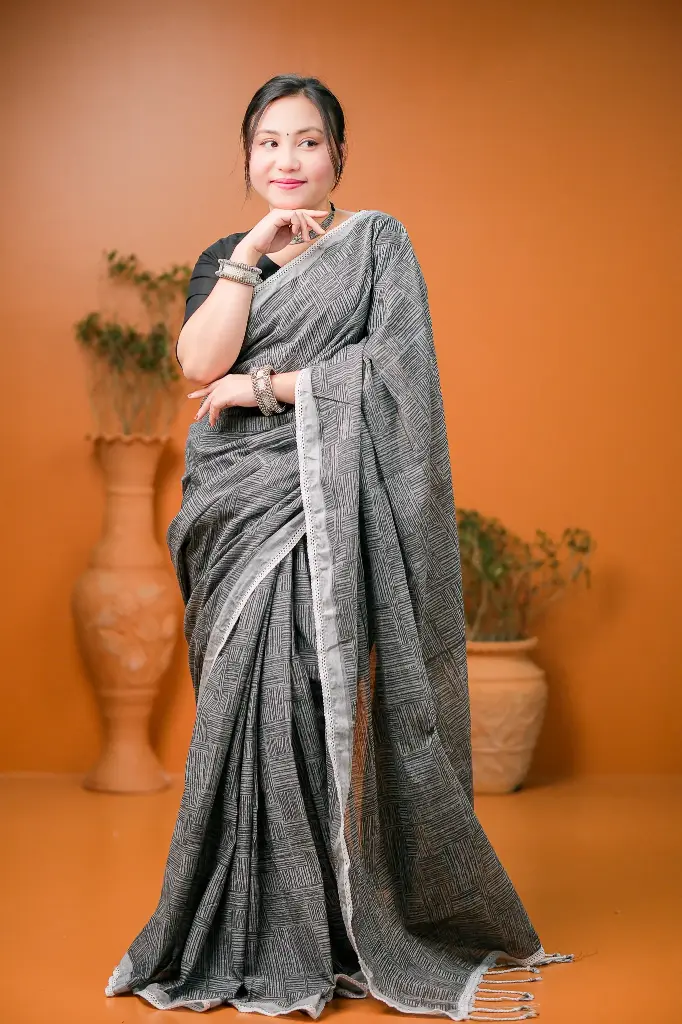 Black Body White Zigzag Design Screen Print Cotton ‍Sharee