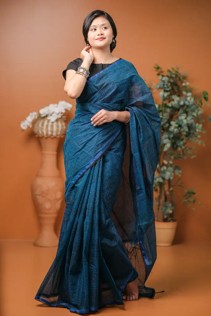 Blue Body Black Box Stripped Lace Paar Screen Print Sharee 