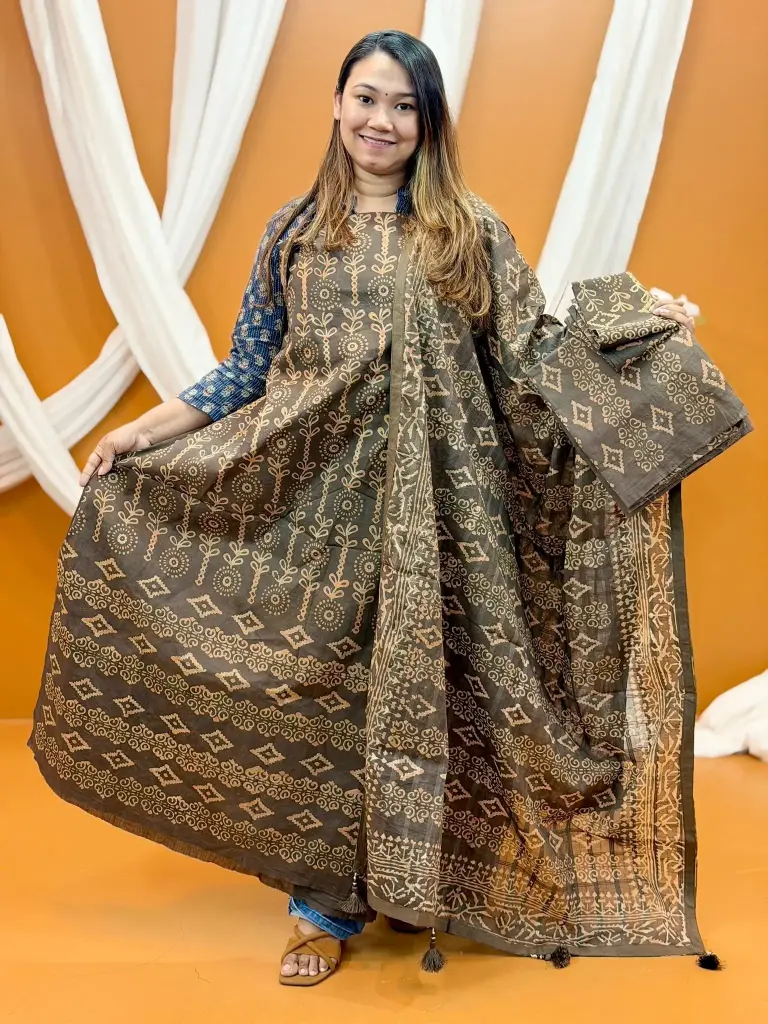 Rose Gold Burnt Orange ND Unstitched Three Piece