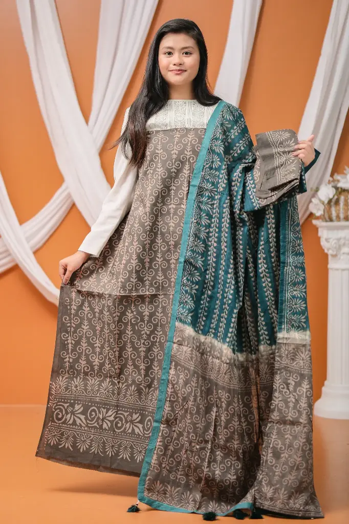 Brown Bottle Green Cotton Batik Unstitched Three Piece