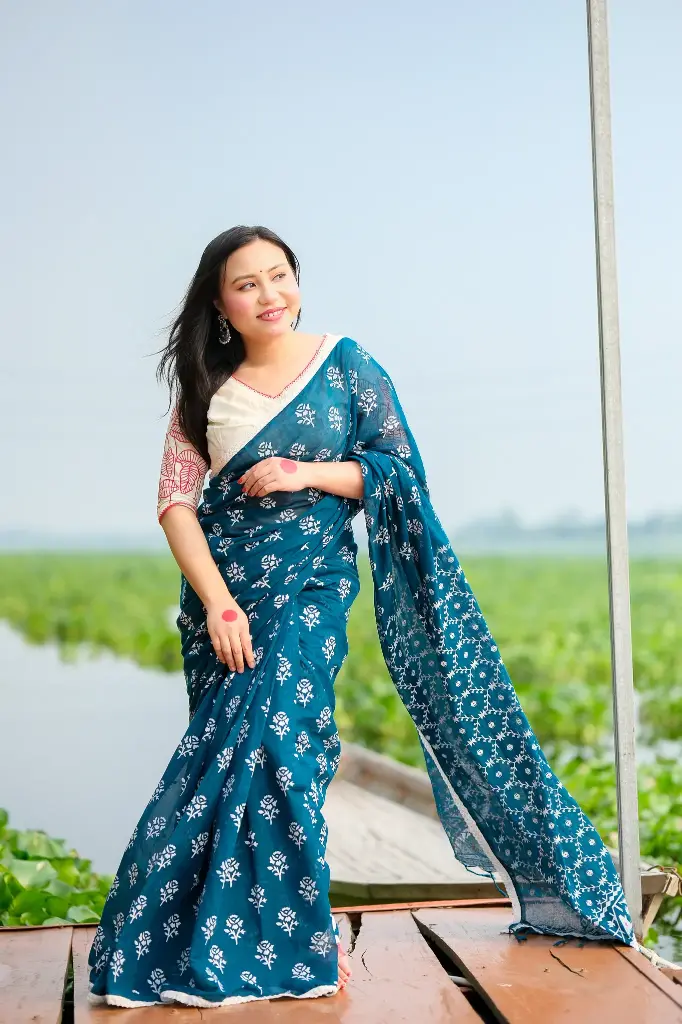 Monpura- Deep Teal Jamdani Motif Screen Print Cotton Sharee