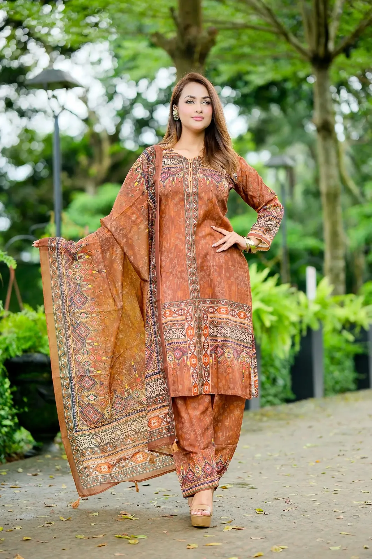 Brown Geometric Design Digital Mixed Cotton Three Piece