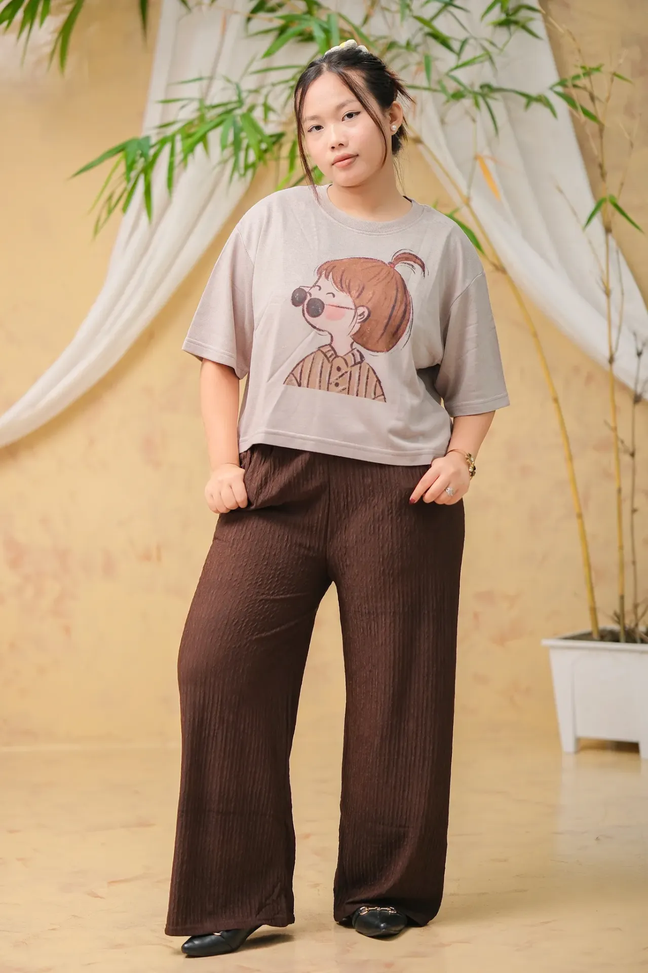 Ash Grey Stylish Girl T-Shirt