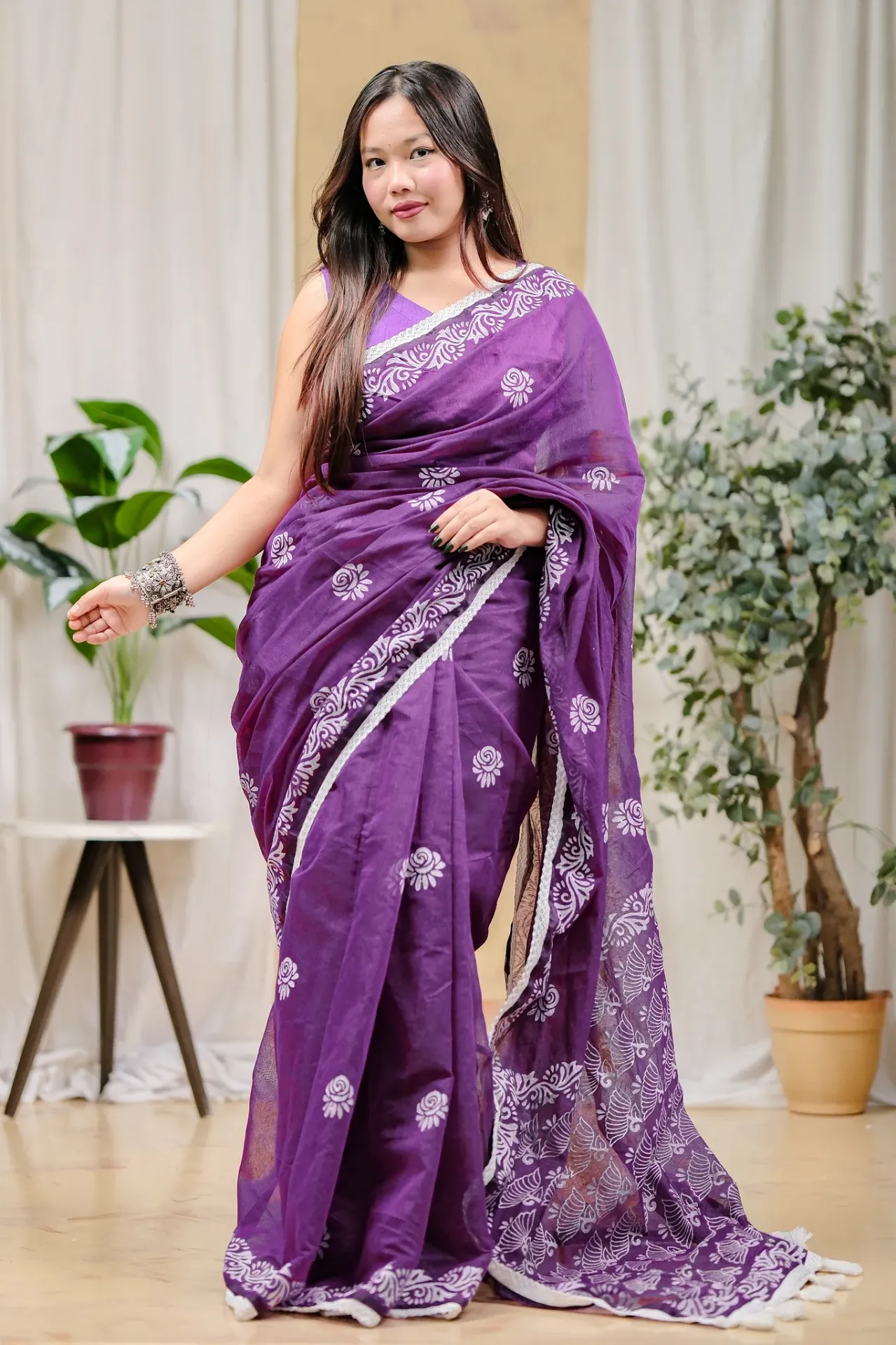 [0102] Deep Plum Body White Shell Motif Screen Print Half Silk Sharee