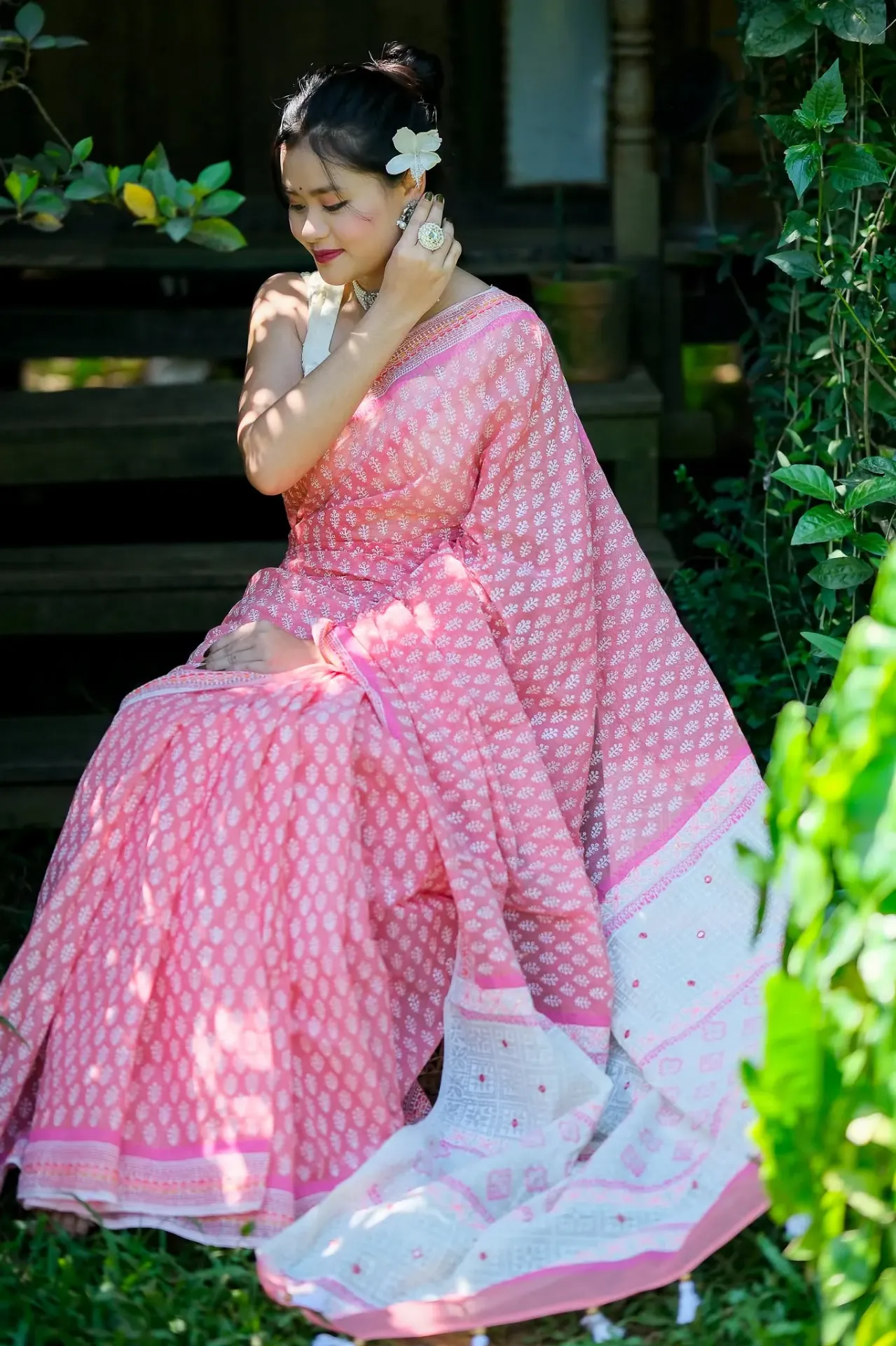 [0134] Priyadarshini Rose Pink Body White Block Print Hand Work Sharee