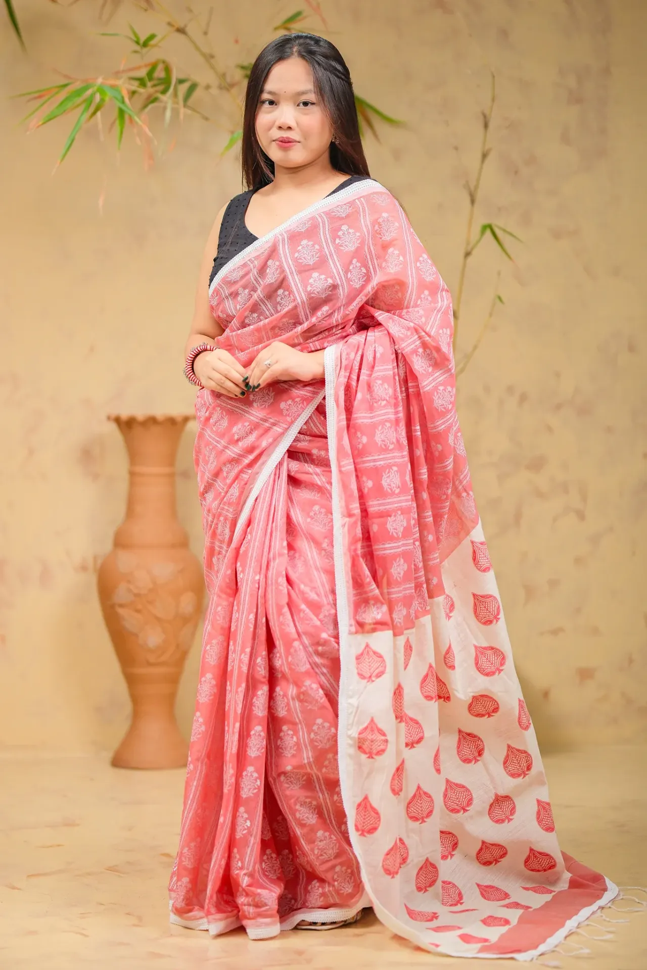 Coral Pink Floral Body Off White Leaf Anchal Screen Print Cotton Sharee