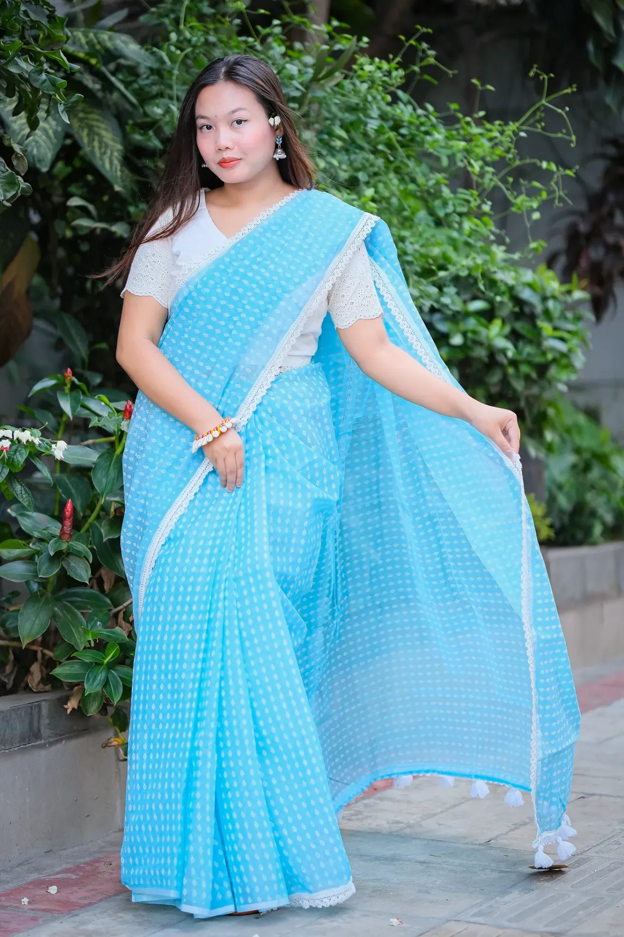 Light Cyan Body White Geometric Leaf Anchal Screen Print Half Silk Sharee