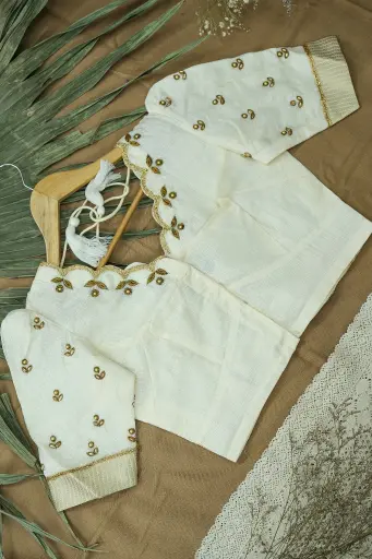 [0206] Karchupi Blouse 0001