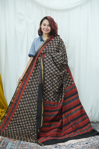 [0116] Azrakh Sharee 0003