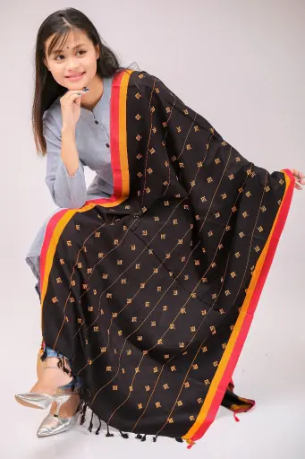 [1001] Black Red Yellow Border Screen Print Viscose Shawl