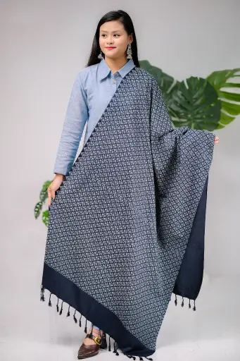[1001] Deep Navy Blue Off White Floral Pattern Screen Print Shawl