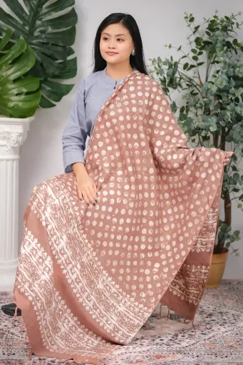 [1002] Dusty Rose Brown 001 Natural Dye Shawl