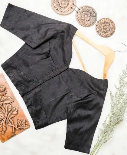 Black Paan Pata Neck Tashar Blouse