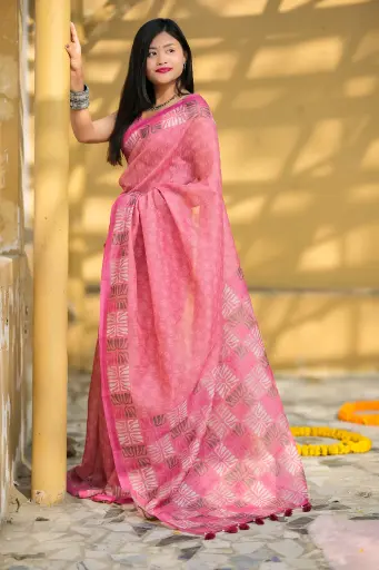 [0108] Muted Pink Digital Print Mix Cotton Sharee