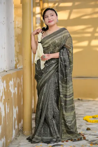 [0108] Moss Green Stripped Zigzag Mixed Cotton Sharee