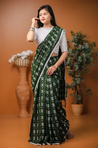 [0103] Bottle Green Body White Design Screen Print Cotton Sharee