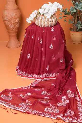 [0133] Maroon White Flower Block Print Sharee