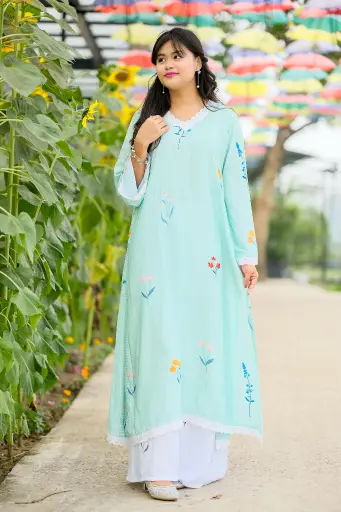 Paste Body Flower Lace Neck & Sleeve Co-Ords