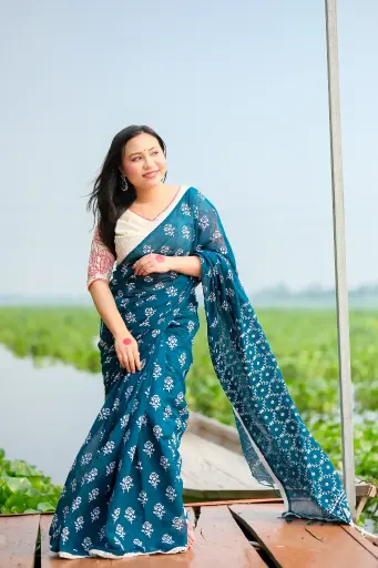 [0103] Monpura- Deep Teal Jamdani Motif Screen Print Cotton Sharee