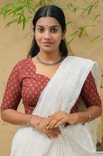 Maroon Princess Cut Neck Jaypuri Cotton Blouse 