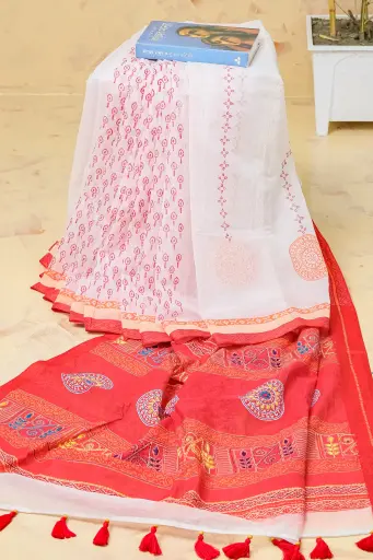 [0134] White Body Red Anchal Hand Work Sharee